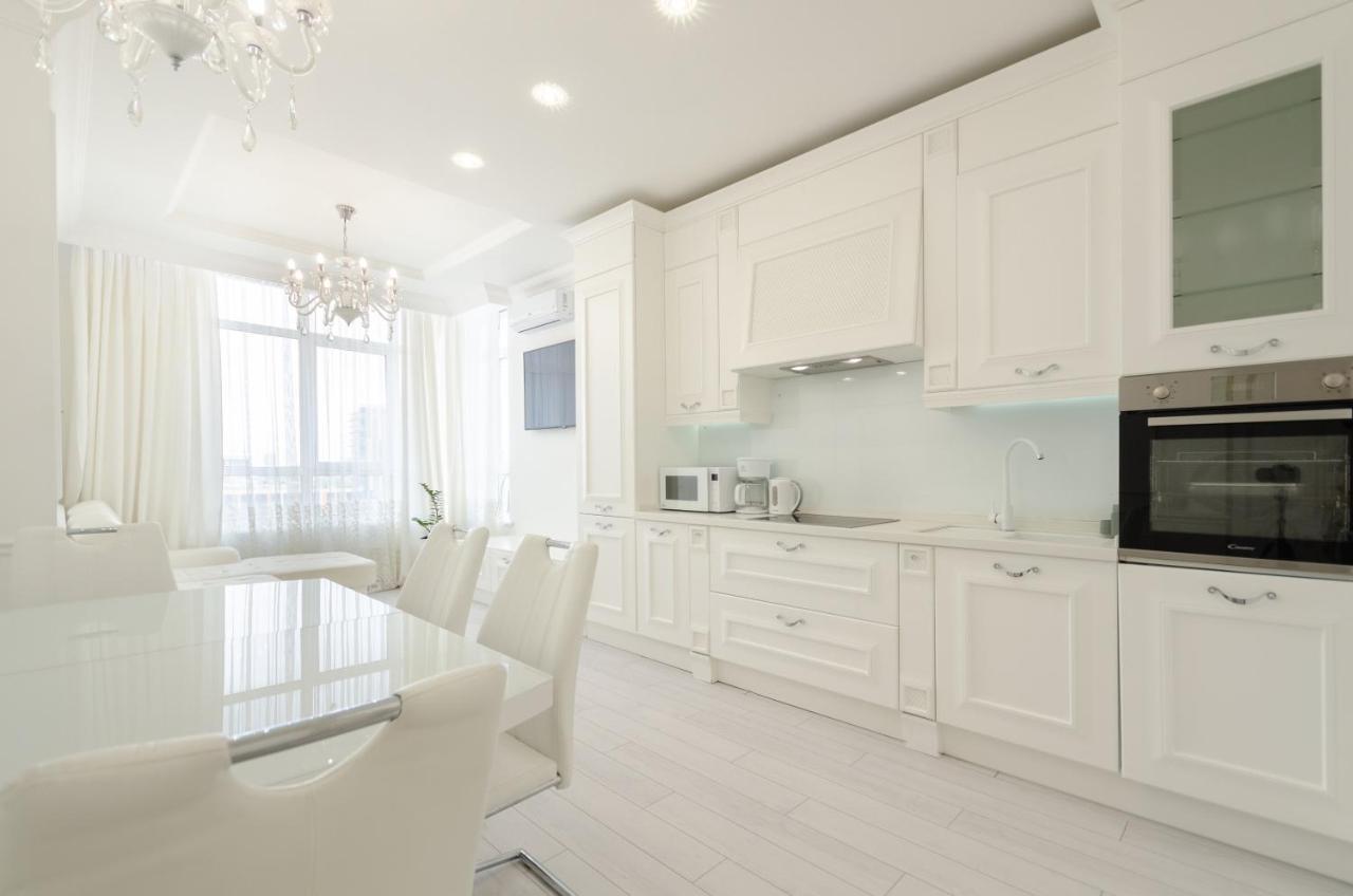 Petrovdom Apartments 10-353 In Rc Central Park, 7 John Mccain Street Kyjev Exteriér fotografie